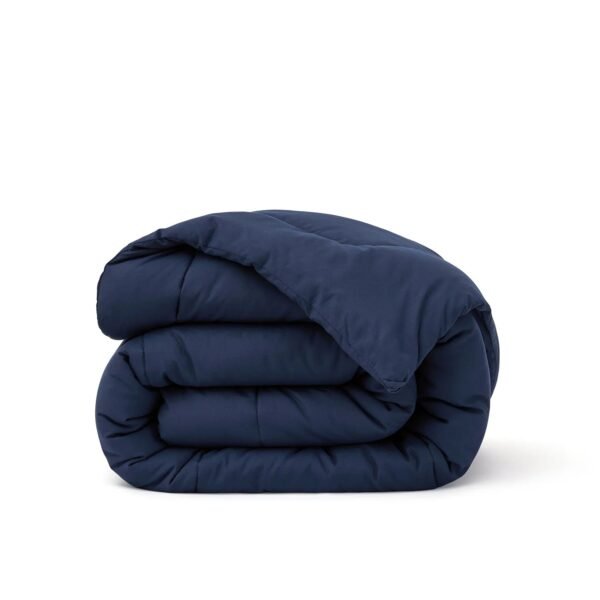 down alternative comforter navy / queen
